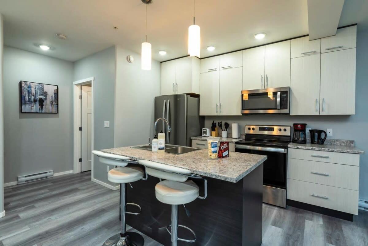 Nn - The Wanderoo - Riverdale 3-Bed 2 5-Bath Whitehorse Exterior foto